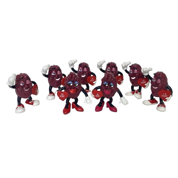 Vintage California Raisins PVC Toy Calrab Figure Valentines I'm Yours & Be Mine - Picture 1 of 8